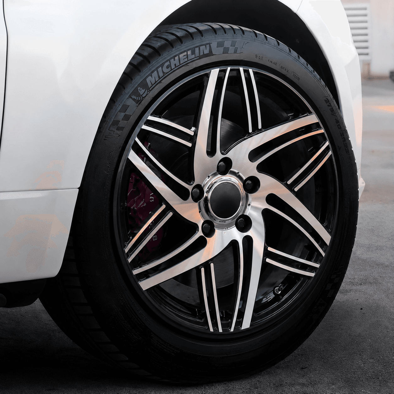 OEM Style Forged Wheel for Land Rover Range Rover / Land Rover Range Rover Sport SVR / Land Rover Range Rover Sport (black machined face)