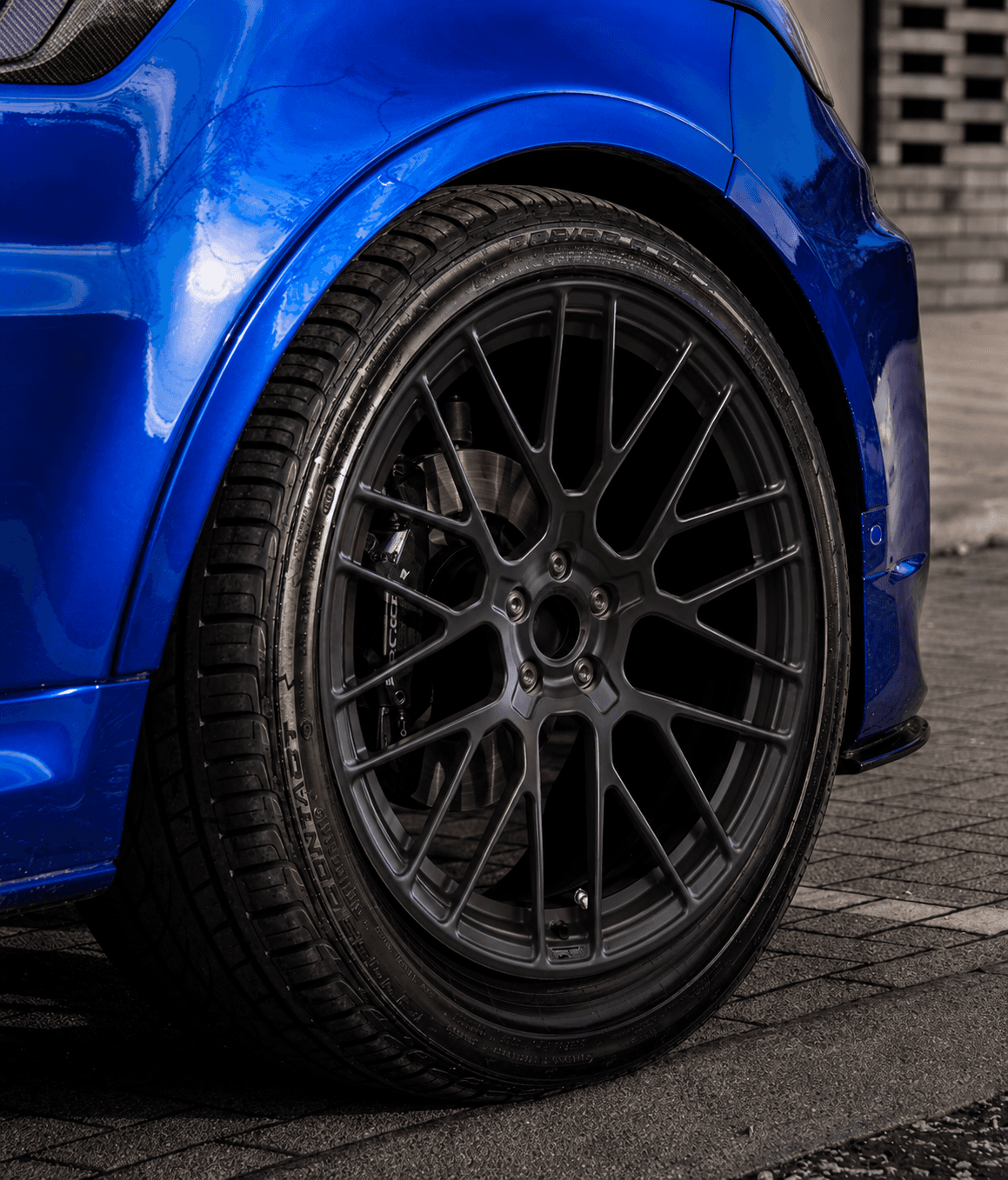 OEM Style Forged Wheel for Porsche Macan (black machined face)