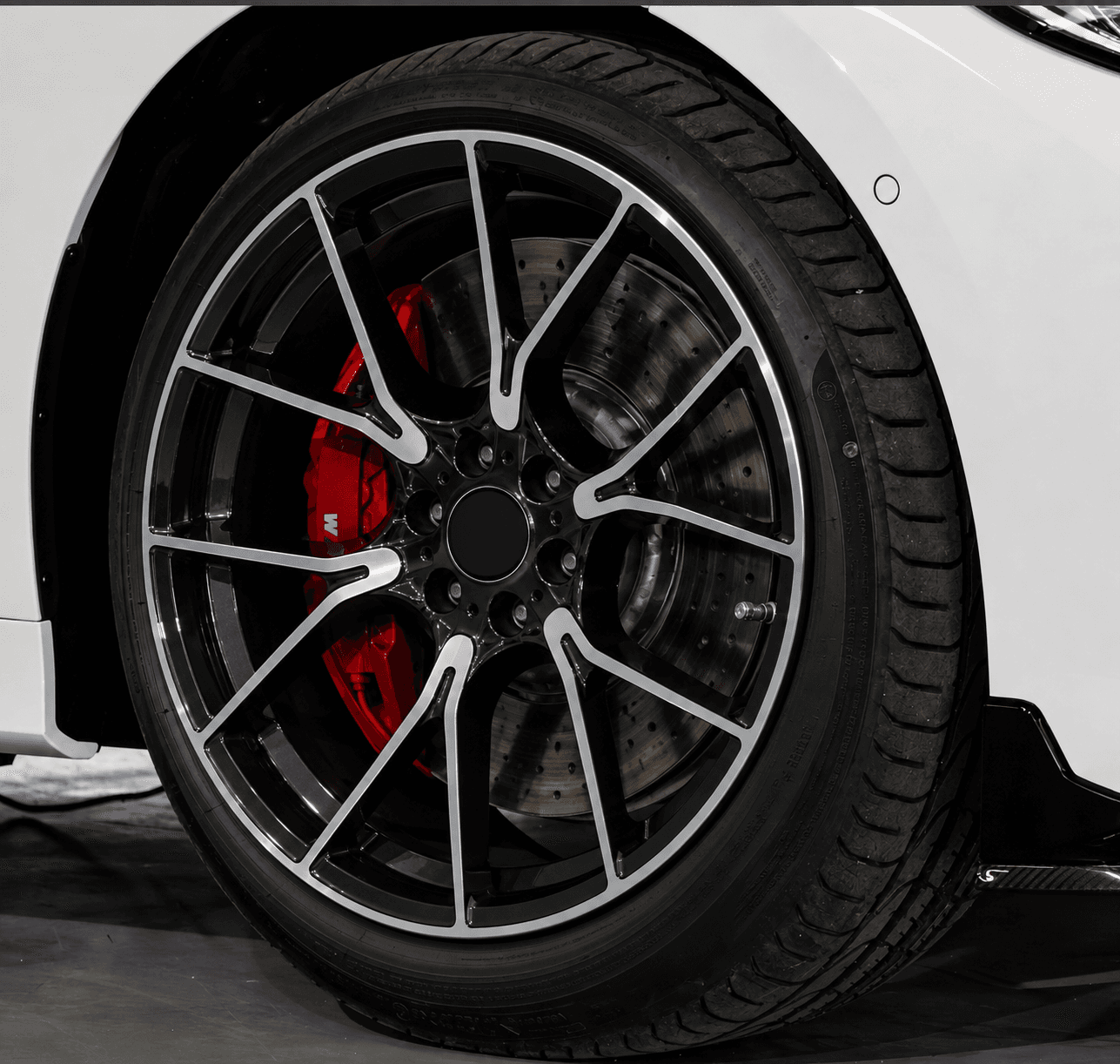 OEM Style Forged Wheel for BMW 5 Series / BMW 7 Series / BMW 4 Series (black machined face)