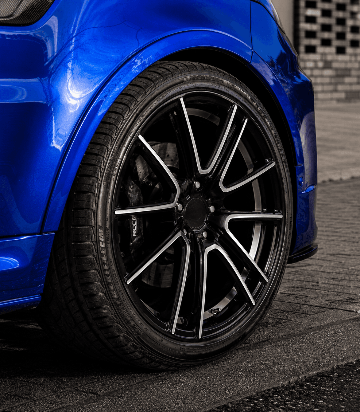 OEM Style Forged Wheel for Porsche 718 Boxster / Porsche Taycan / Porsche Cayenne (black machined face)