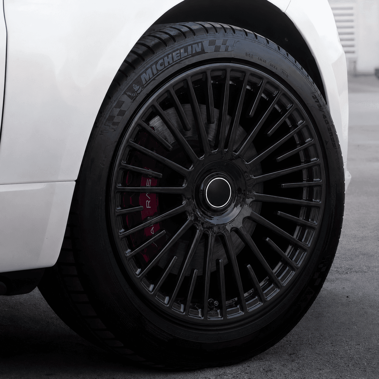 OEM Style Forged Wheel for Land Rover Range Rover / Land Rover Range Rover Sport SVR / Land Rover Range Rover Sport (Black machined face)