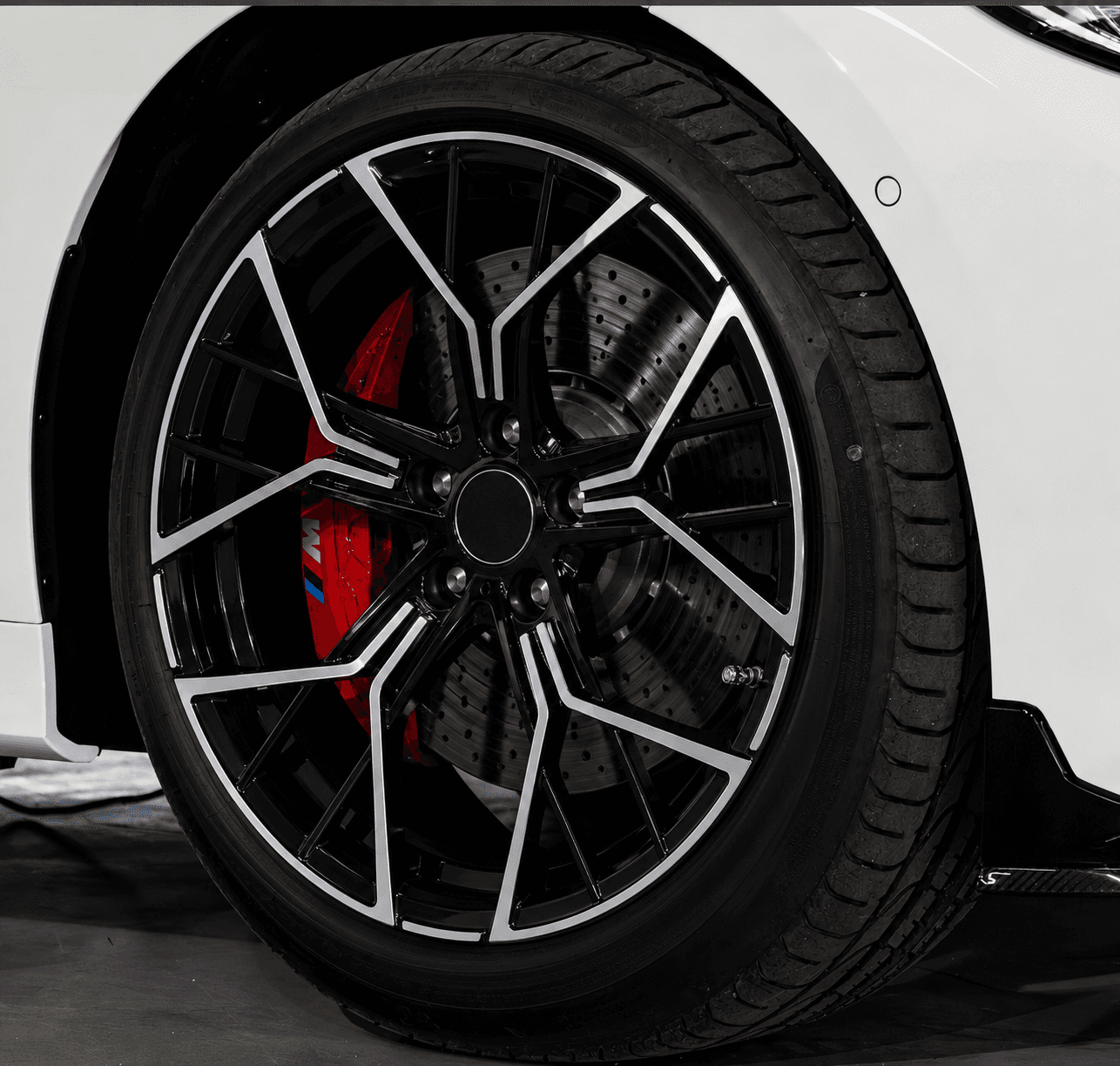OEM Style Forged Wheel for BMW 5 Series / BMW 7 Series / BMW 4 Series (black machined face)