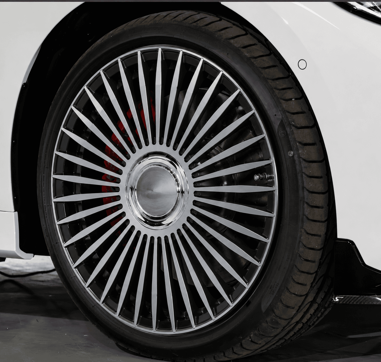 OEM Style Forged Wheel for BMW 5 Series / BMW 7 Series / BMW 4 Series (black machined face)