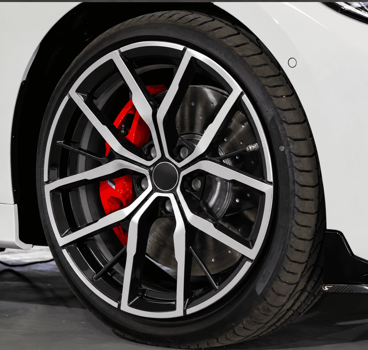 OEM Style Forged Wheel for BMW 5 Series / BMW 7 Series / BMW 4 Series (gloss black)