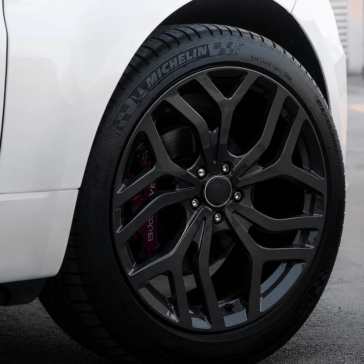 Land Rover OEM Style Forged Wheel (gloss black)