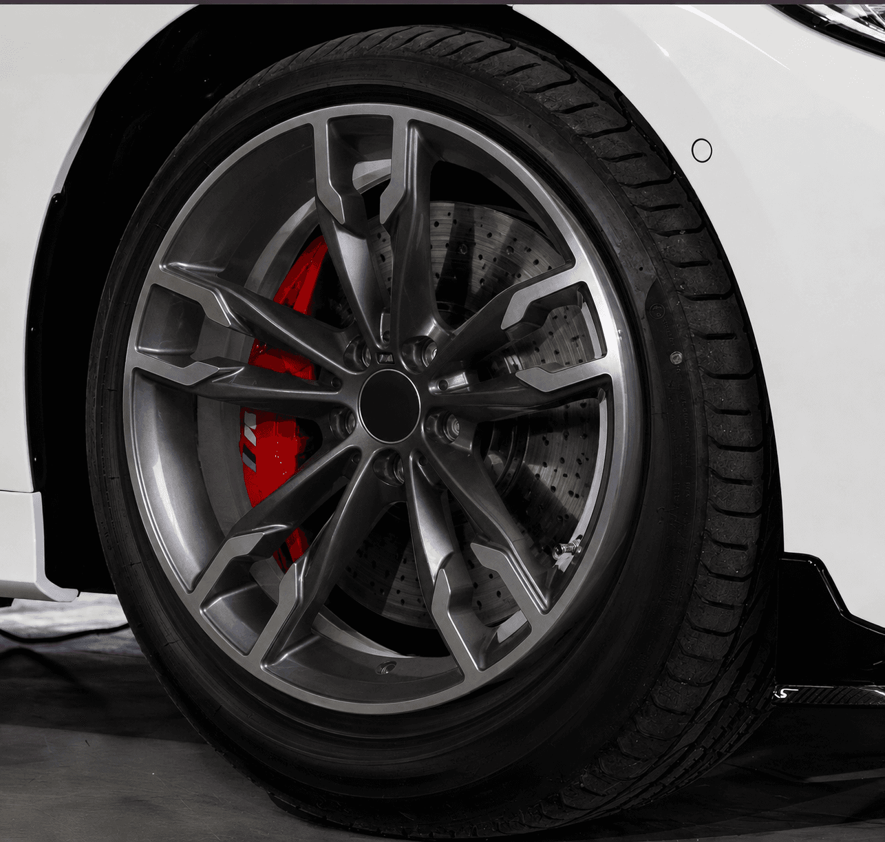 OEM Style Forged Wheel for BMW 5 Series / BMW 7 Series / BMW 2 Series (dark gunmetal machined face)