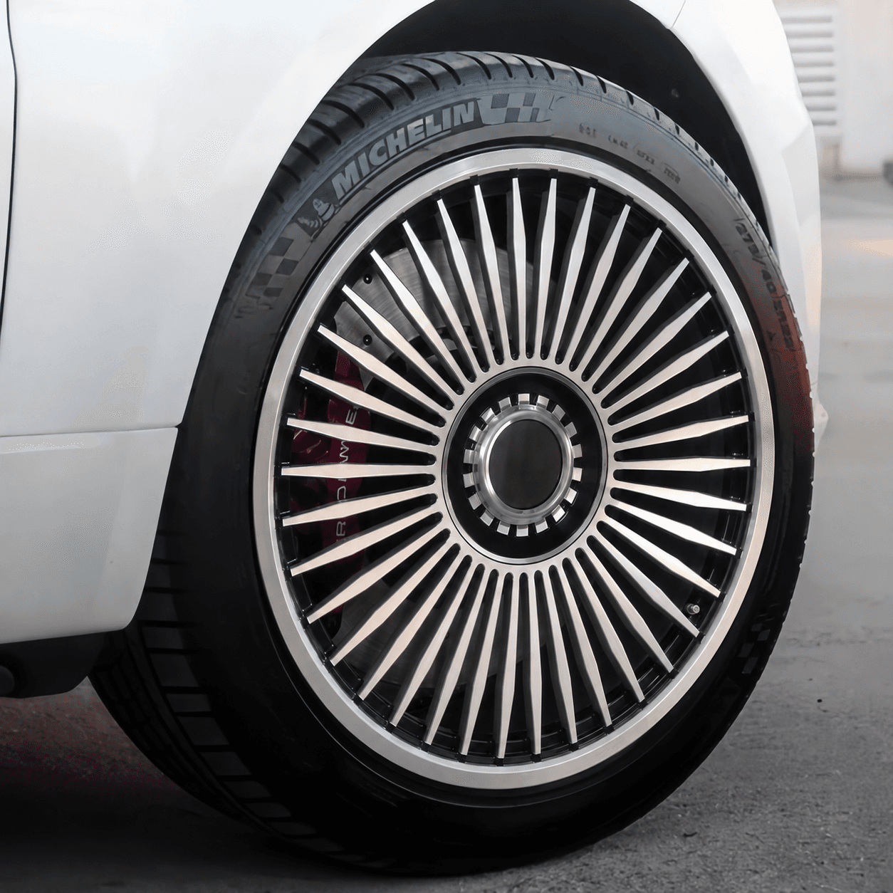 OEM Style Forged Wheel for Land Rover Range Rover / Land Rover Range Rover Sport / Land Rover Discovery (Black machined face)