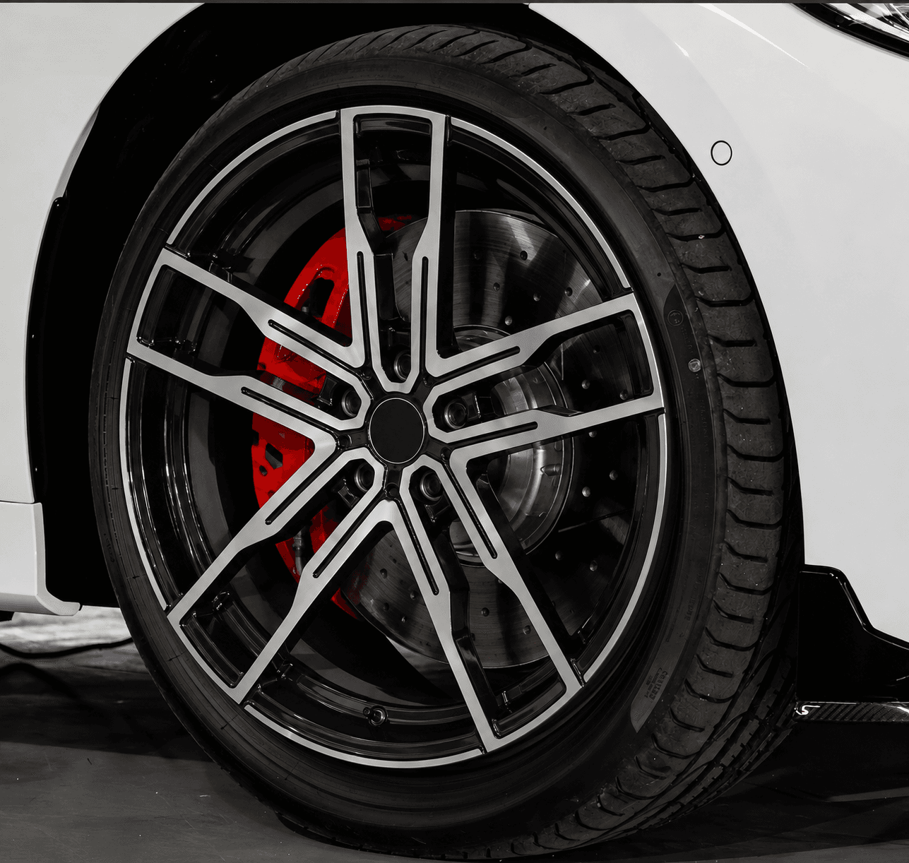 OEM Style Forged Wheel for BMW 5 Series / BMW 7 Series / BMW 4 Series (black machined face)